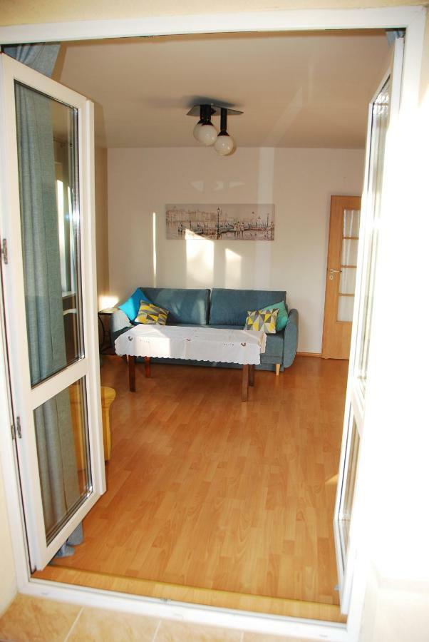 Kasztanowa Apartament Warsaw Luaran gambar